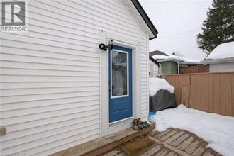 229 Guelph Ave in Cambridge, ON - Building Photo - Building Photo