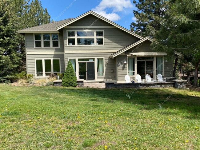property at 3274 NW Fairway Heights Dr