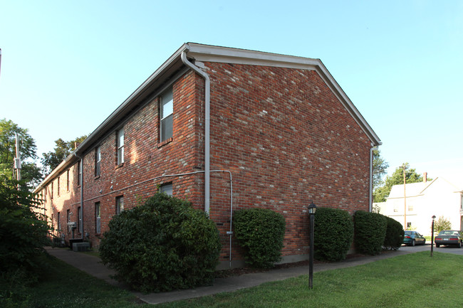 Market Square Apartments in New Albany, IN - Building Photo - Building Photo