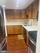 76 Old Forge Crossing in Devon, PA - Building Photo - Building Photo