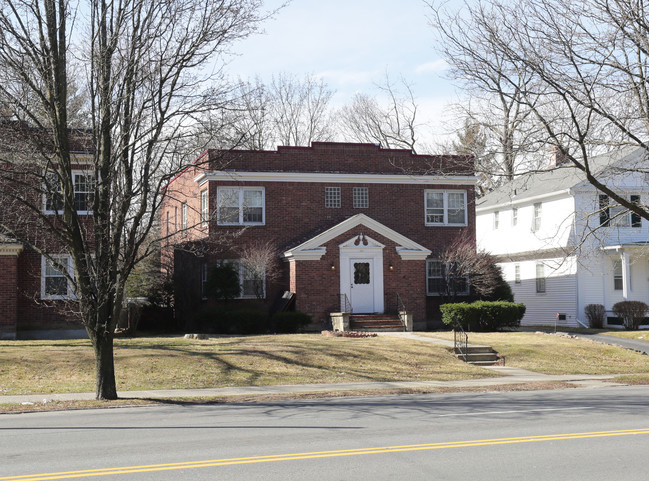 594 Western Ave in Albany, NY - Building Photo - Building Photo