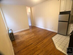 WEST 13 STREET in New York, NY - Building Photo - Building Photo