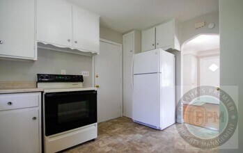 4018 Bauman Ave in Omaha, NE - Building Photo - Building Photo