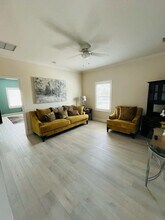 8640 Rockland Dr in Jacksonville, FL - Building Photo - Building Photo