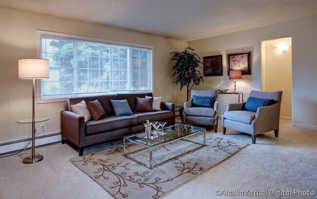 property at 513 E 24th Ave