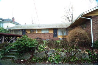 1831 14th Ave in Seattle, WA - Building Photo - Building Photo