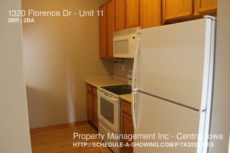 1320 SE Florence Dr-Unit -Unit 11 in Waukee, IA - Building Photo - Building Photo