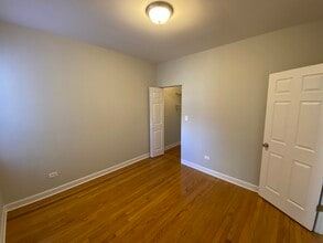 3007 Spaulding N Ave, Unit 1 in Chicago, IL - Building Photo - Building Photo