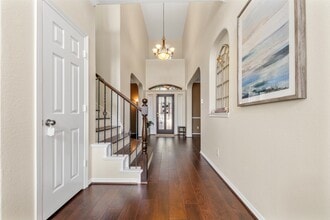 3902 Lakeridge Canyon Dr in Sugar Land, TX - Foto de edificio - Building Photo