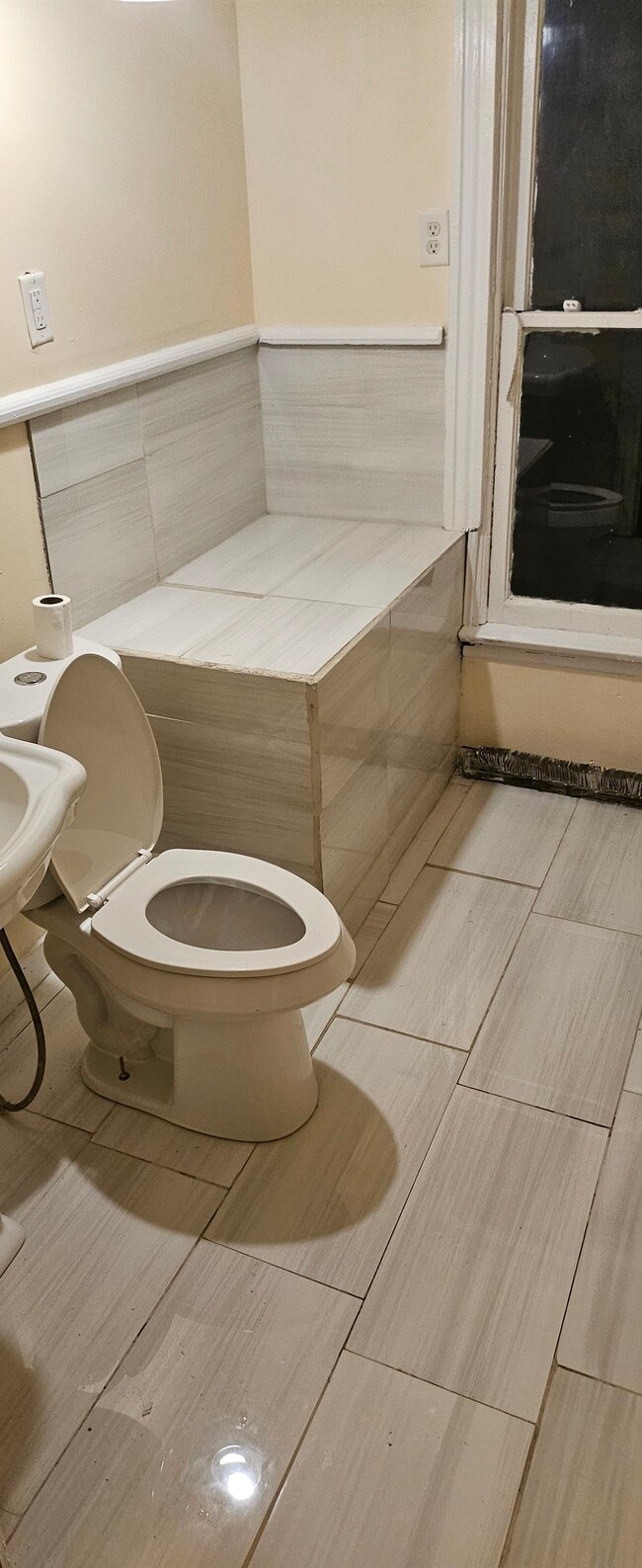 1661 Oak St in Toledo, OH - Building Photo - Building Photo