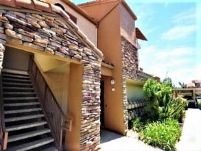 15353 Maturin Dr, Unit 120 in San Diego, CA - Building Photo - Building Photo