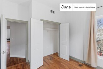 Room in Shared 4 bed/2 bath home in New York, NY - Building Photo - Building Photo
