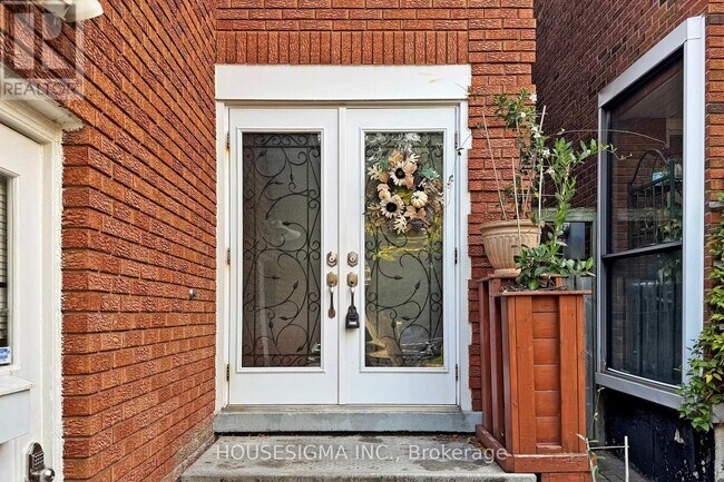 54 Oakmount Crescent in Vaughan, ON - Building Photo - Building Photo