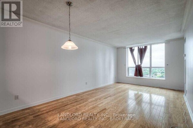 55-LP55 Harrison Garden Blvd in Toronto, ON - Building Photo - Building Photo