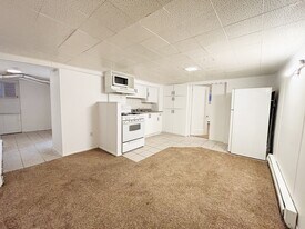 925 Wilson Ave S in Salt Lake City, UT - Building Photo