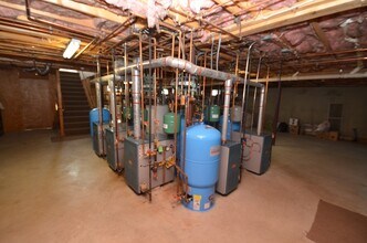 99 W Wyoming Ave in Melrose, MA - Building Photo - Building Photo