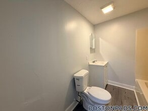 19 Union St in Southbridge, MA - Building Photo - Building Photo