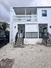 4028 SW 11th St in Miami, FL - Building Photo - Building Photo