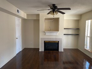 8008 Smokerise Ave NW in Albuquerque, NM - Building Photo - Building Photo