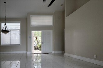 2686 Palmer Pl in Weston, FL - Building Photo - Building Photo