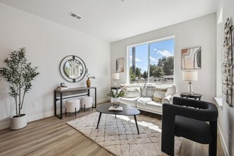 Fern Hill Townhomes in Lakewood, CO - Building Photo - Building Photo
