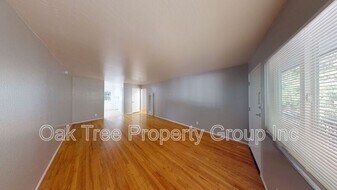 2429-2429 Humboldt Ave in Oakland, CA - Building Photo