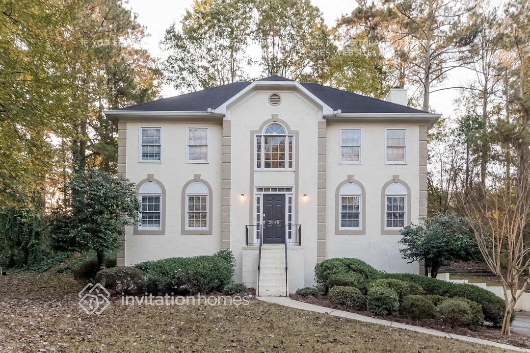 2048 Wenlok Trail in Marietta, GA - Building Photo