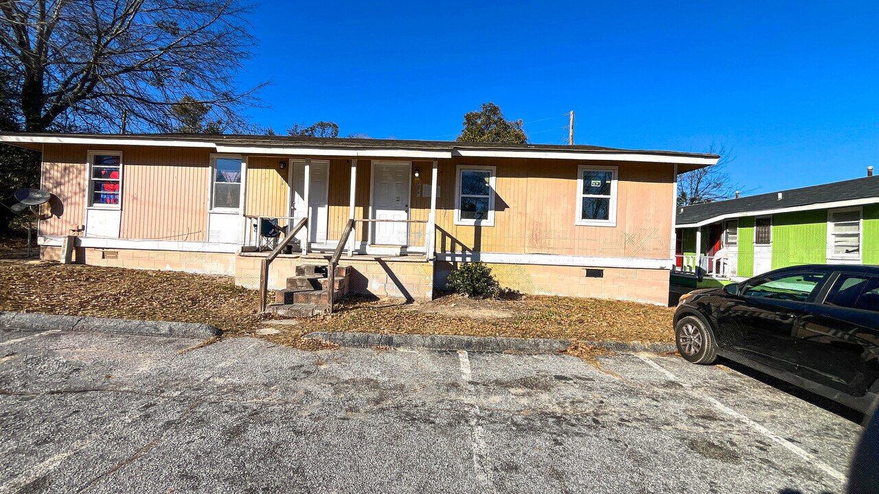 1379 Sanford Ave, Unit 1379 in Macon, GA - Foto de edificio