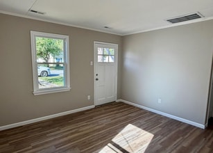 53 Phelps Cir in Hampton, VA - Building Photo - Building Photo