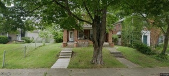 137 E 5th St, Unit 137 E. Fifth St. Chillico in Chillicothe, OH - Building Photo