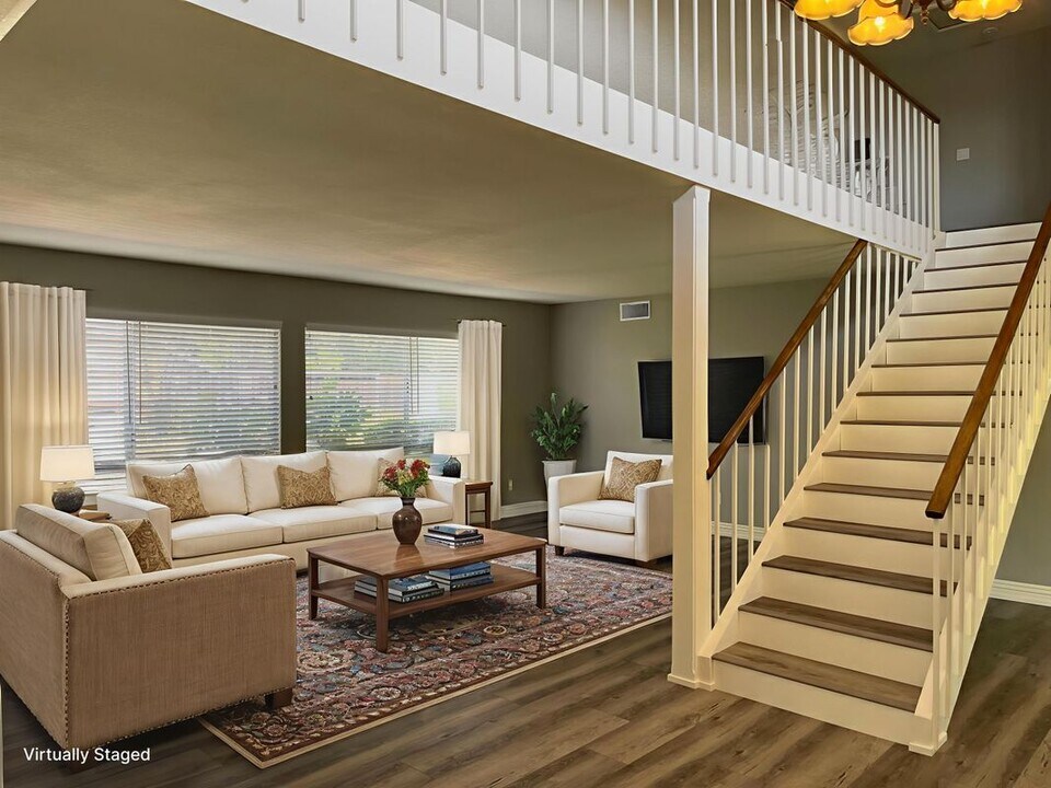 32023 Wallington Ct in Westlake Village, CA - Building Photo