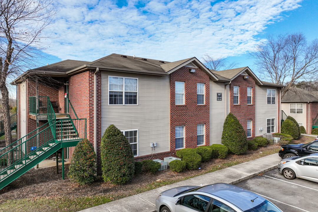 Summercrest Apartments in Knoxville, TN - Building Photo