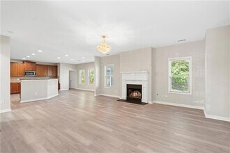 4660 Lake Hill Trail, Unit 3140-305 in Ellenwood, GA - Building Photo - Building Photo