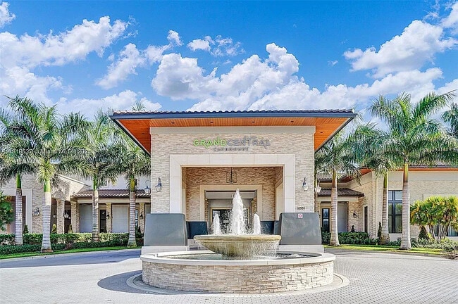 10630 NW 88th St, Unit 109