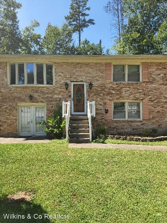 137 Huntington Pl Rentals in Danville, VA