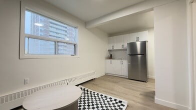 62 Triller Ave in Toronto, ON - Building Photo - Building Photo