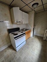 1062 W 26th St in Erie, PA - Building Photo