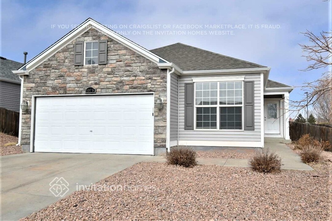 1375 Lords Hill Dr in Fountain, CO - Building Photo