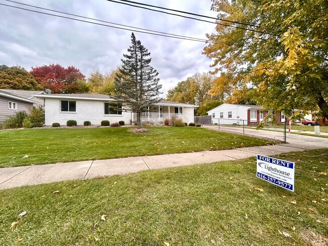 property at 4311-4313 Dawes Ct SE