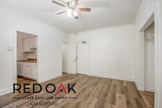 728 S Berendo St in Los Angeles, CA - Building Photo - Building Photo