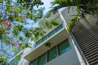 421 Meridian Ave, Unit #11 in Miami Beach, FL - Building Photo - Building Photo