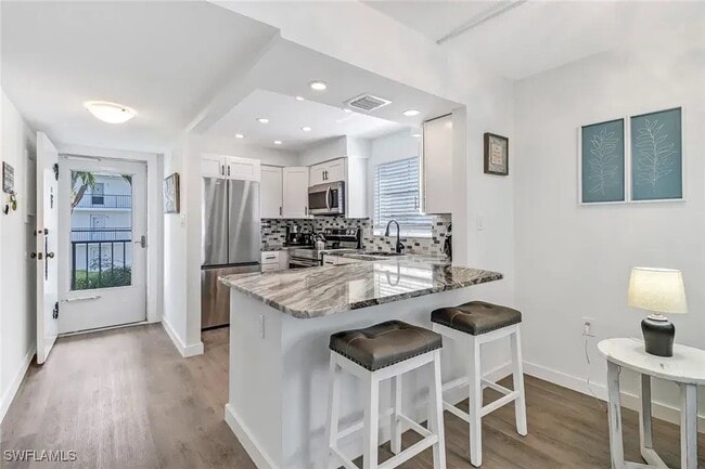 property at 5 High Point Cir W