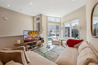 117 S Little Rock Ave in Ventnor City, NJ - Building Photo - Building Photo