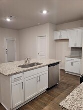 211 Callado Cir in San Marcos, TX - Building Photo - Building Photo