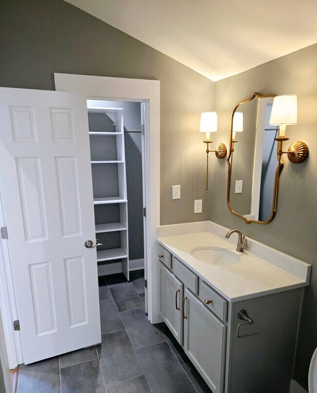 308 N Joachim St in Mobile, AL - Building Photo - Building Photo