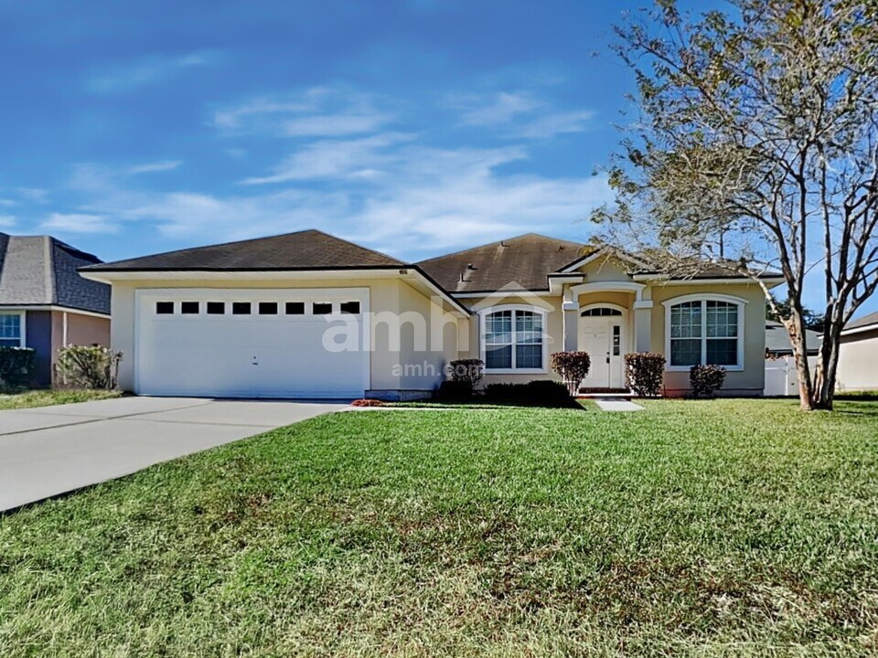 3108 Silverado Cir in Green Cove Springs, FL - Building Photo