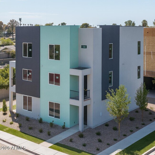 Building Photo