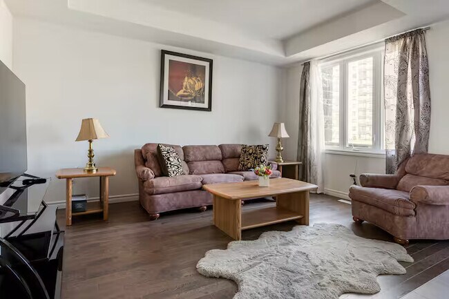 North West Hyde Park 3 Bdrm Townhome!   AVAIL March 1 * Garage in London, ON - Building Photo - Building Photo