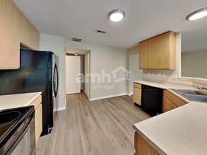 2550 Allegro Ln in Loveland, OH - Building Photo - Building Photo