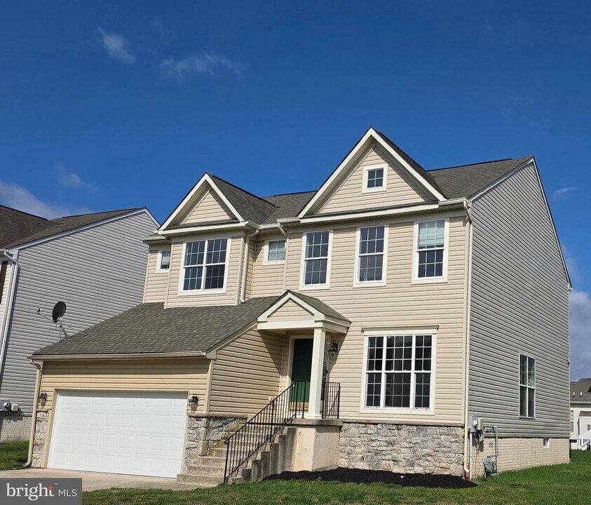 142 Boggs Run in Dover, DE - Building Photo